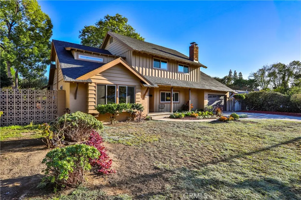 846 W 10th Street Claremont, CA 91711