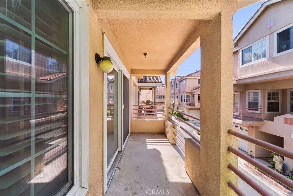 14021 Lemoli Hawthorne, CA 90250