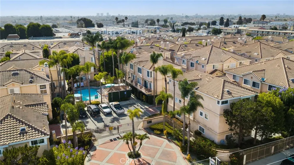 14021 Lemoli Hawthorne, CA 90250