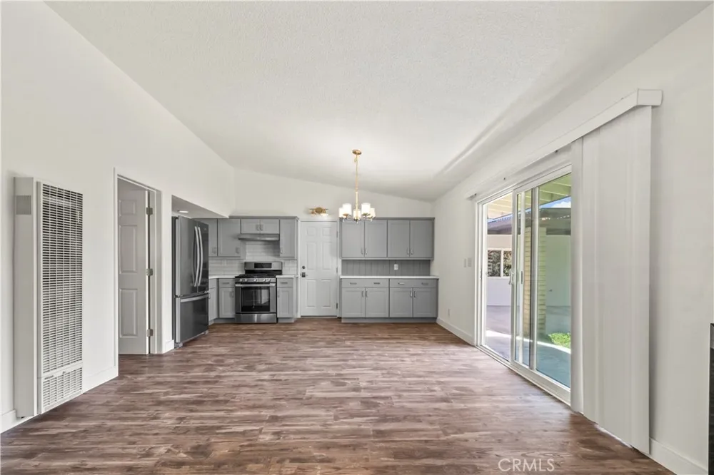 1613 Erin Avenue Upland, CA 91784