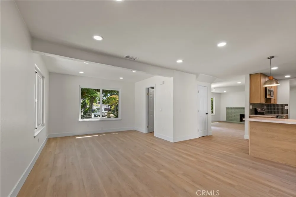 1613 Erin Avenue Upland, CA 91784
