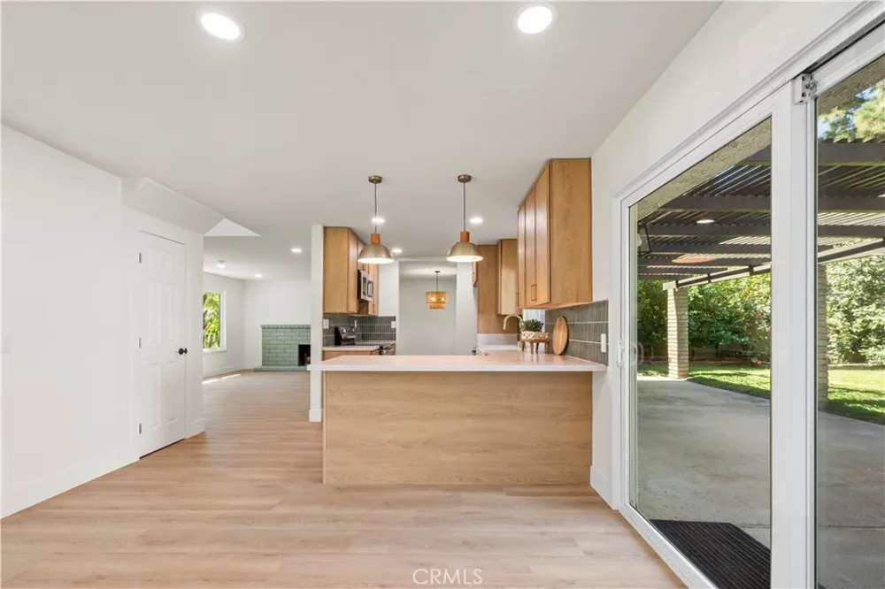 1613 Erin Avenue Upland, CA 91784