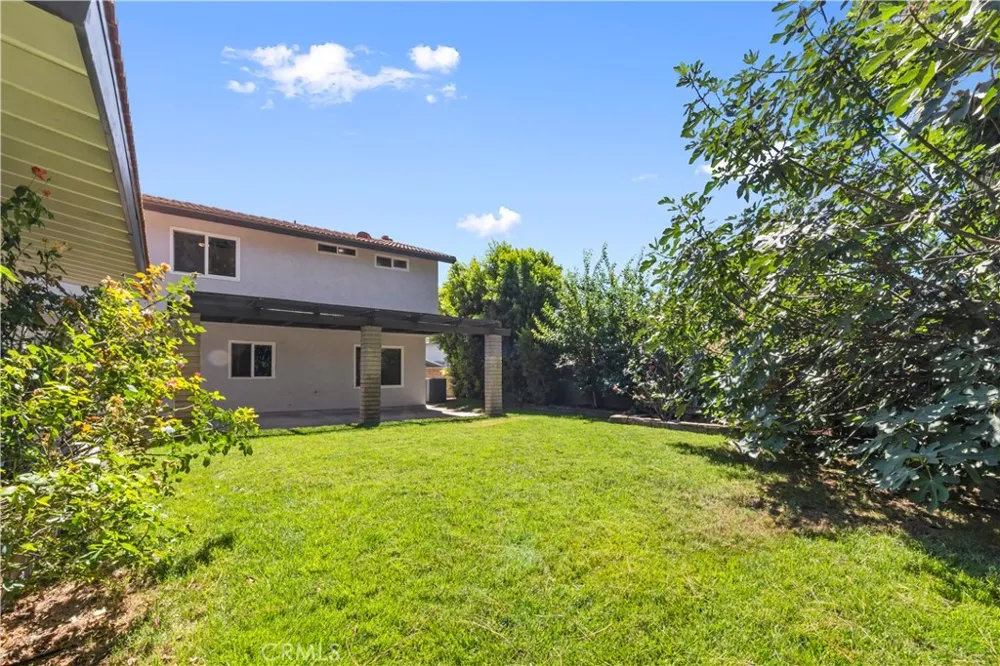 1613 Erin Avenue Upland, CA 91784
