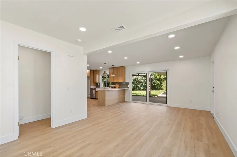 1613 Erin Avenue Upland, CA 91784