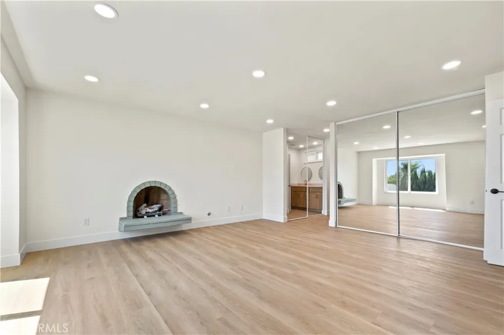 1613 Erin Avenue Upland, CA 91784