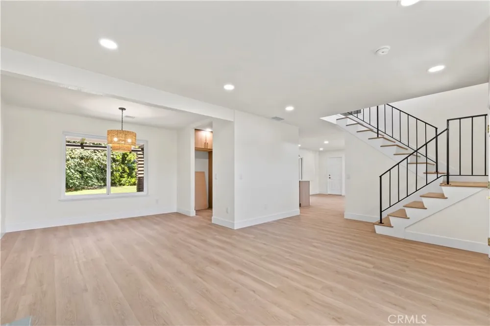 1613 Erin Avenue Upland, CA 91784