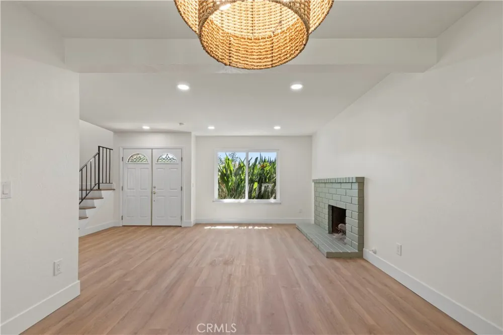 1613 Erin Avenue Upland, CA 91784
