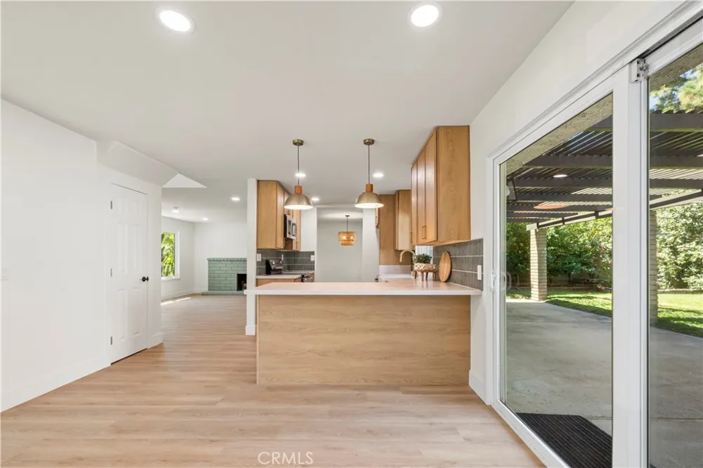 1613 Erin Avenue Upland, CA 91784