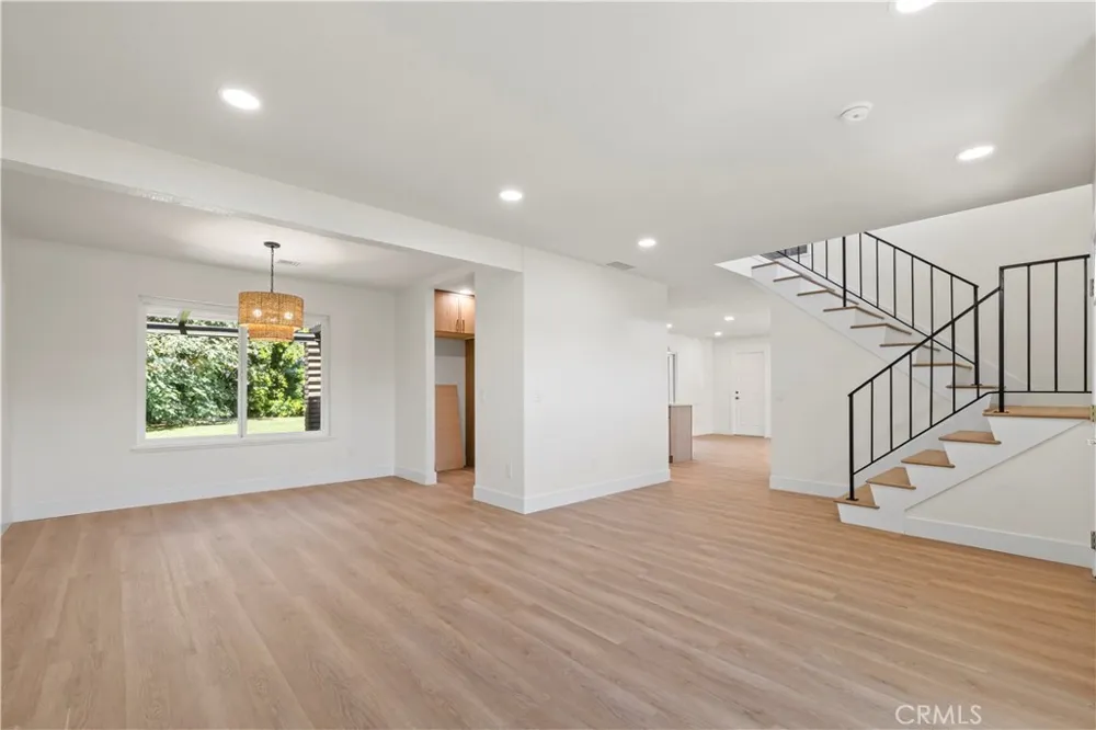 1613 Erin Avenue Upland, CA 91784