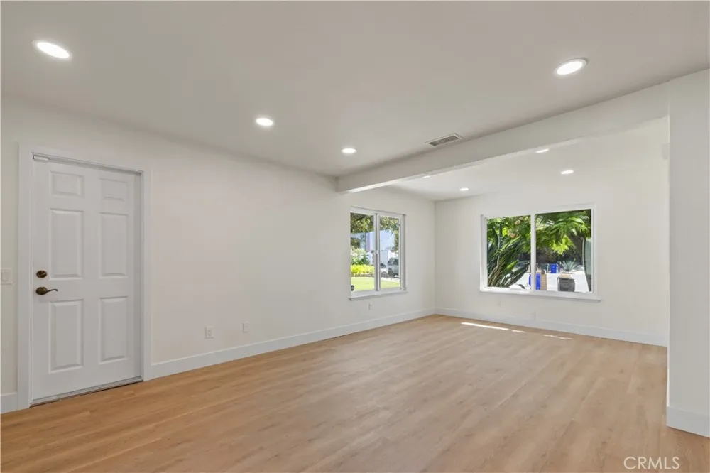 1613 Erin Avenue Upland, CA 91784