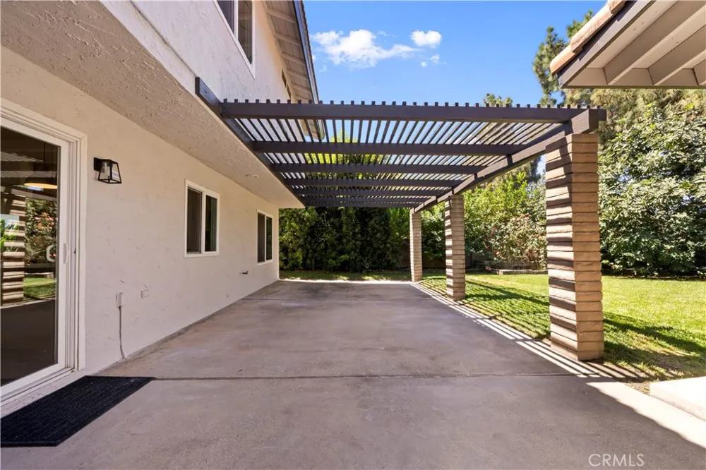 1613 Erin Avenue Upland, CA 91784