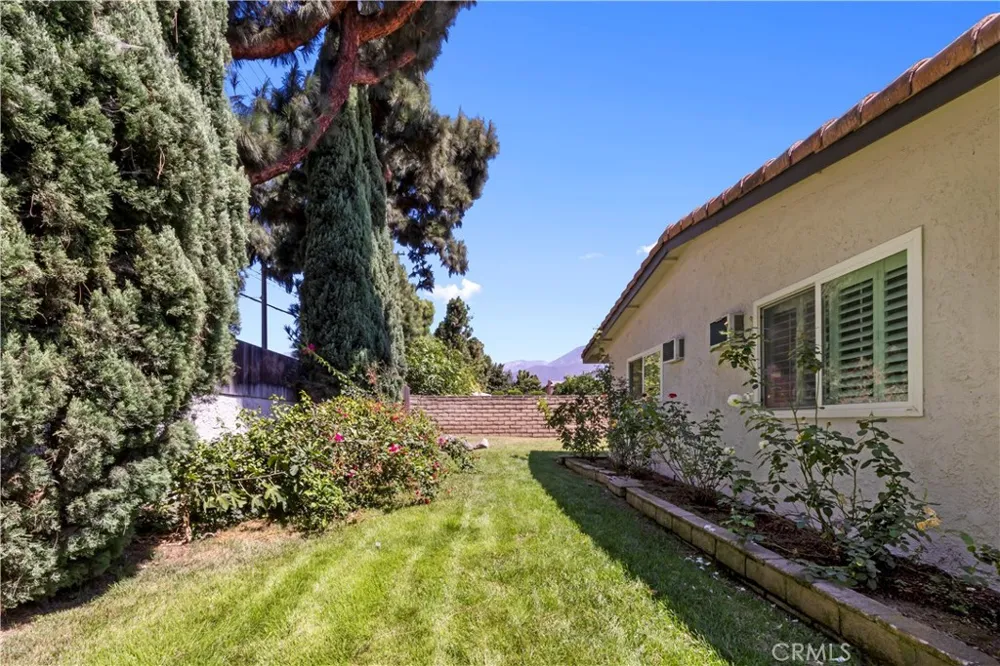 1613 Erin Avenue Upland, CA 91784