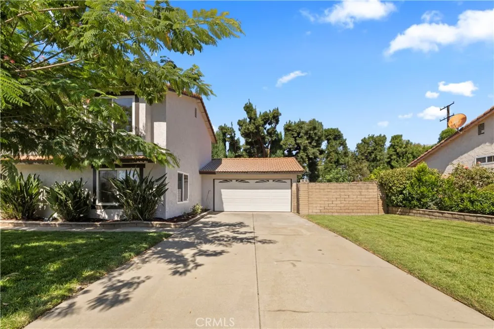 1613 Erin Avenue Upland, CA 91784