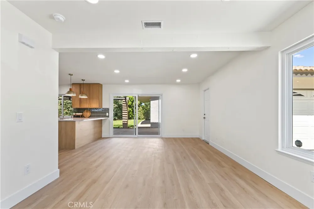 1613 Erin Avenue Upland, CA 91784