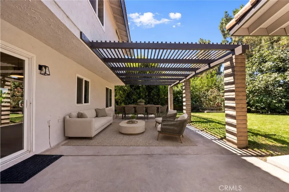 1613 Erin Avenue Upland, CA 91784