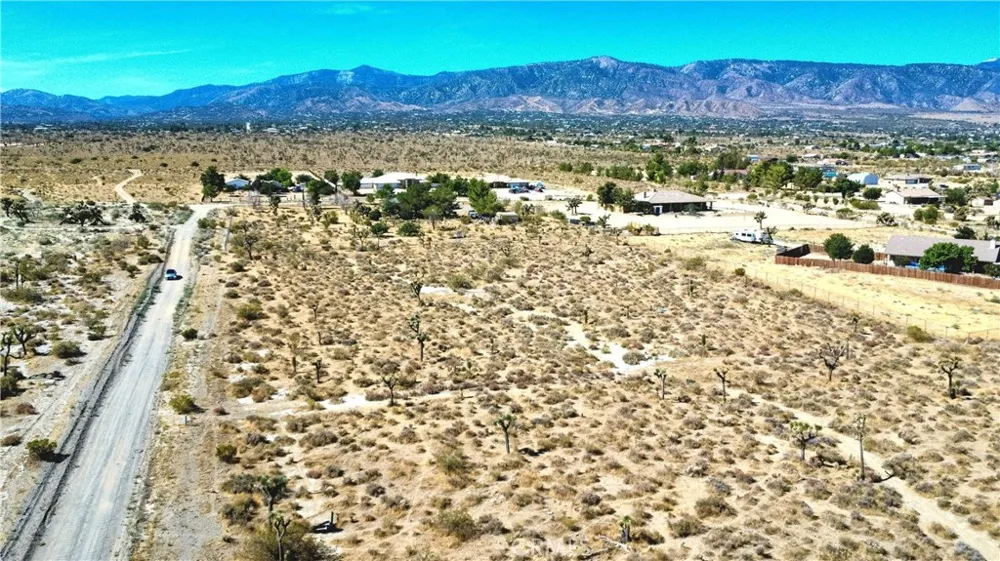 1 Evergreen Road Pinon Hills, CA 92372