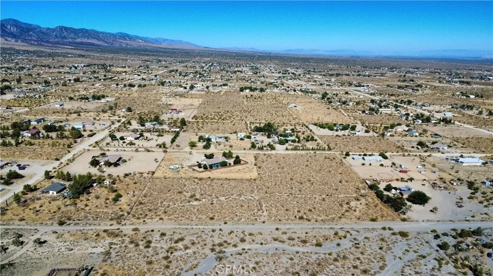 1 Evergreen Road Pinon Hills, CA 92372