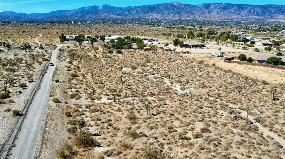 1 Evergreen Road Pinon Hills, CA 92372