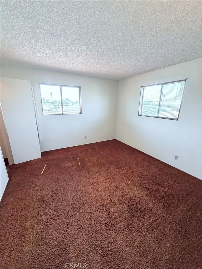 4930 Benham Baldwin Park, CA 91706