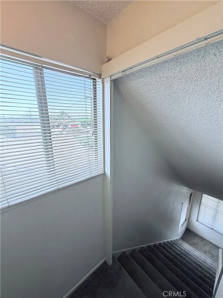 4930 Benham Baldwin Park, CA 91706