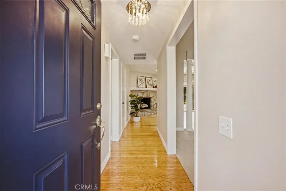 1034 Soldano Azusa, CA 91702
