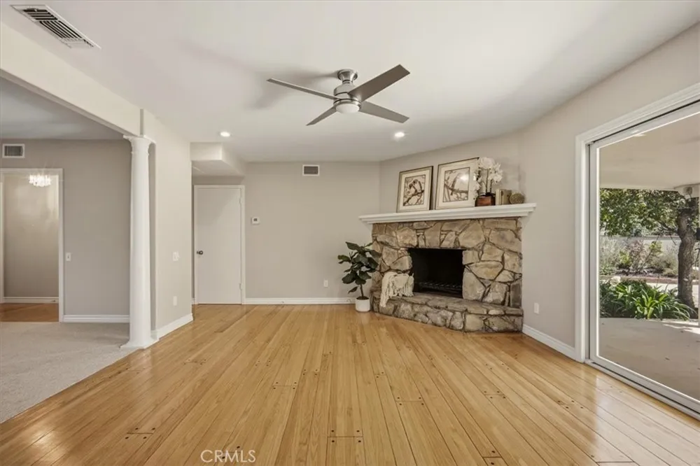 1034 Soldano Azusa, CA 91702