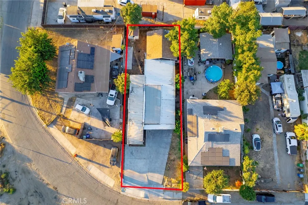 718 Willow Drive Bakersfield, CA 93308