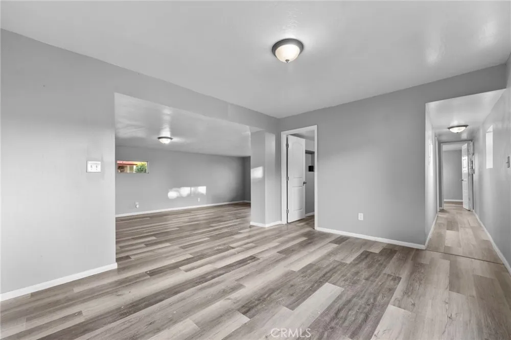 718 Willow Drive Bakersfield, CA 93308