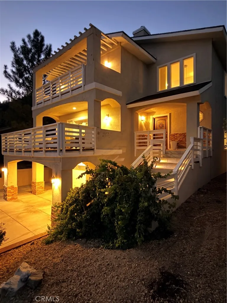 1102 Rivera Drive Wrightwood, CA 92397