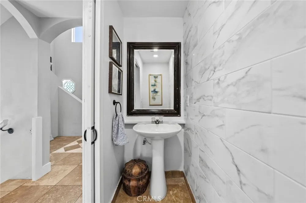 1102 Rivera Drive Wrightwood, CA 92397