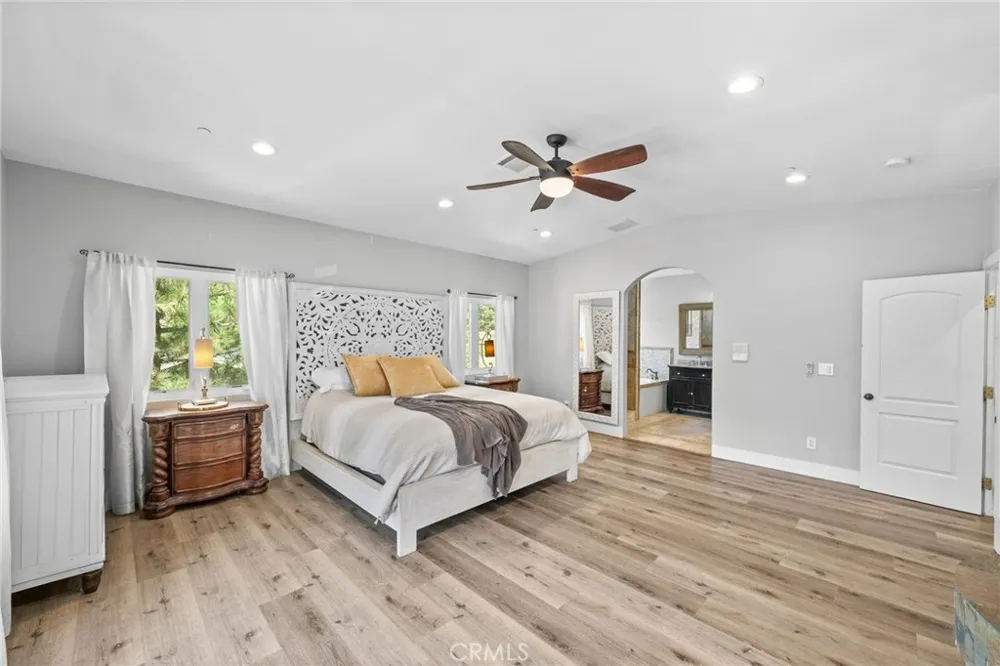 1102 Rivera Drive Wrightwood, CA 92397