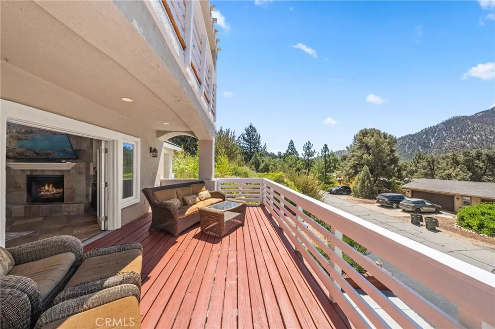 1102 Rivera Drive Wrightwood, CA 92397