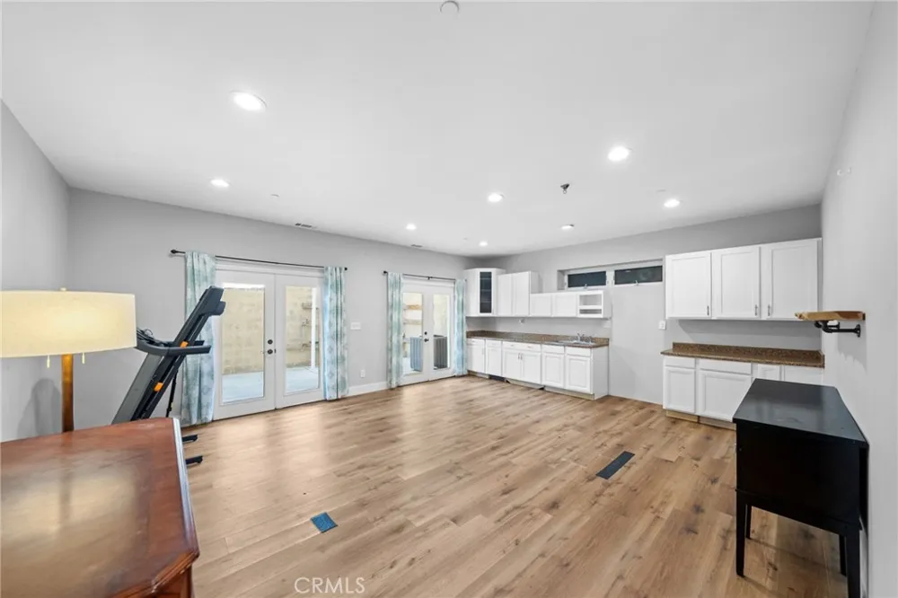 1102 Rivera Drive Wrightwood, CA 92397