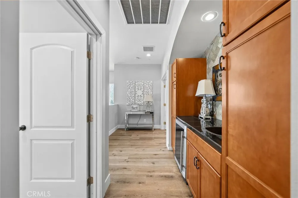 1102 Rivera Drive Wrightwood, CA 92397