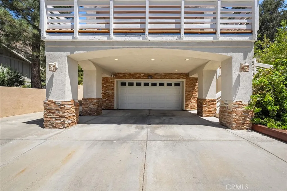 1102 Rivera Drive Wrightwood, CA 92397