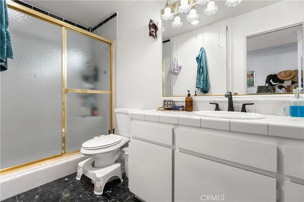 2424 S Gaffey Street #102 San Pedro, CA 90731