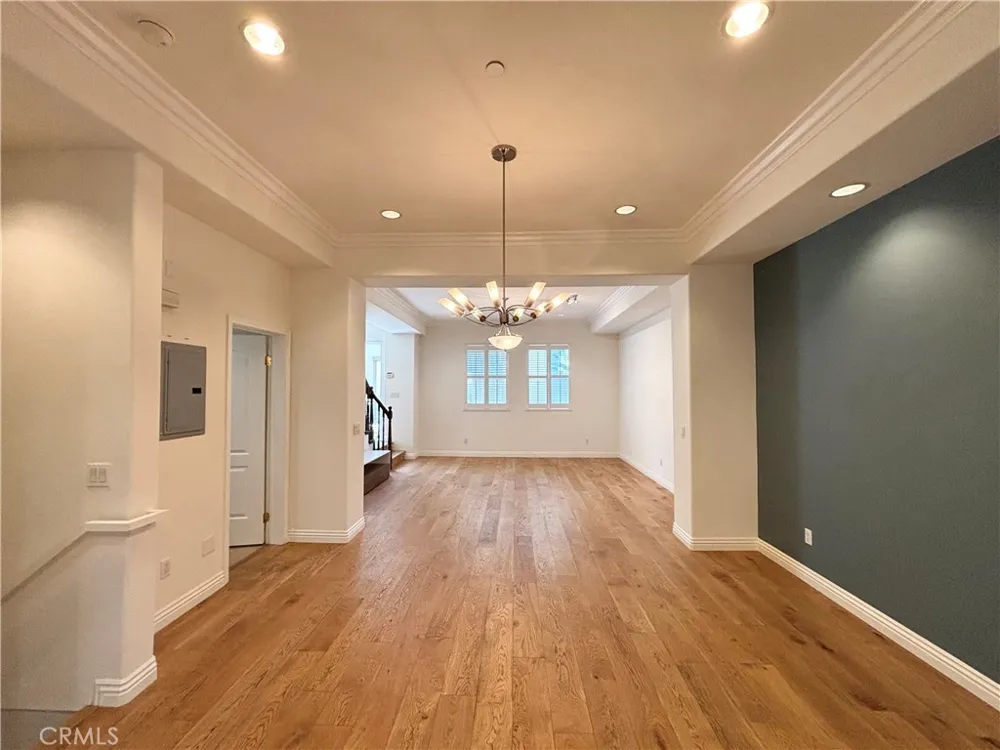 441 Los Robles #16 Pasadena, CA 91101