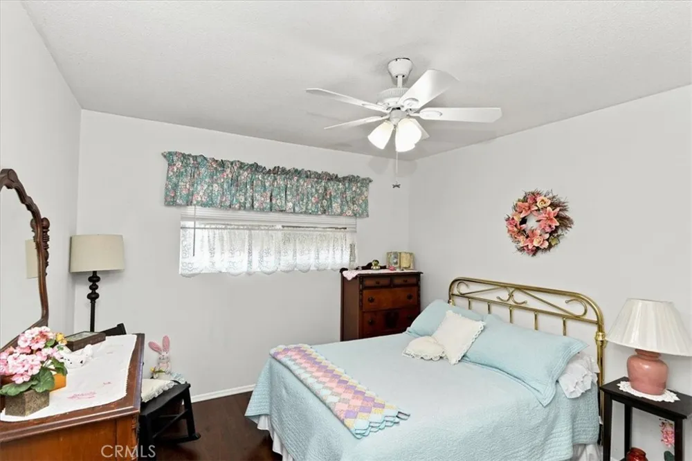 614 Azure Court Upland, CA 91786