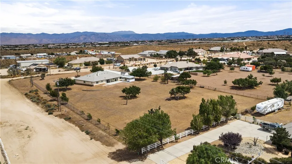 7682 Coleridge Rd Oak Hills, CA 92344