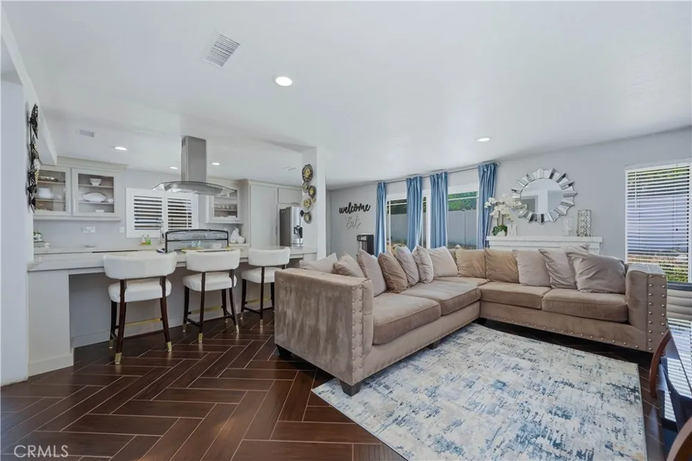 2326 Sycamore Rialto, CA 92377