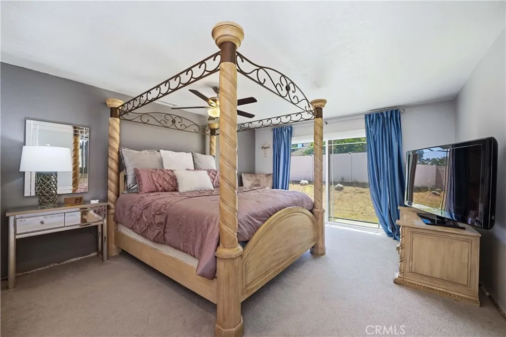 2326 Sycamore Rialto, CA 92377