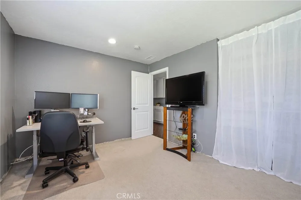 2326 Sycamore Rialto, CA 92377