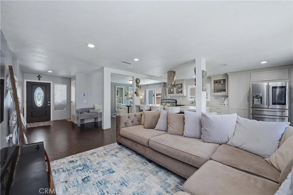 2326 Sycamore Rialto, CA 92377