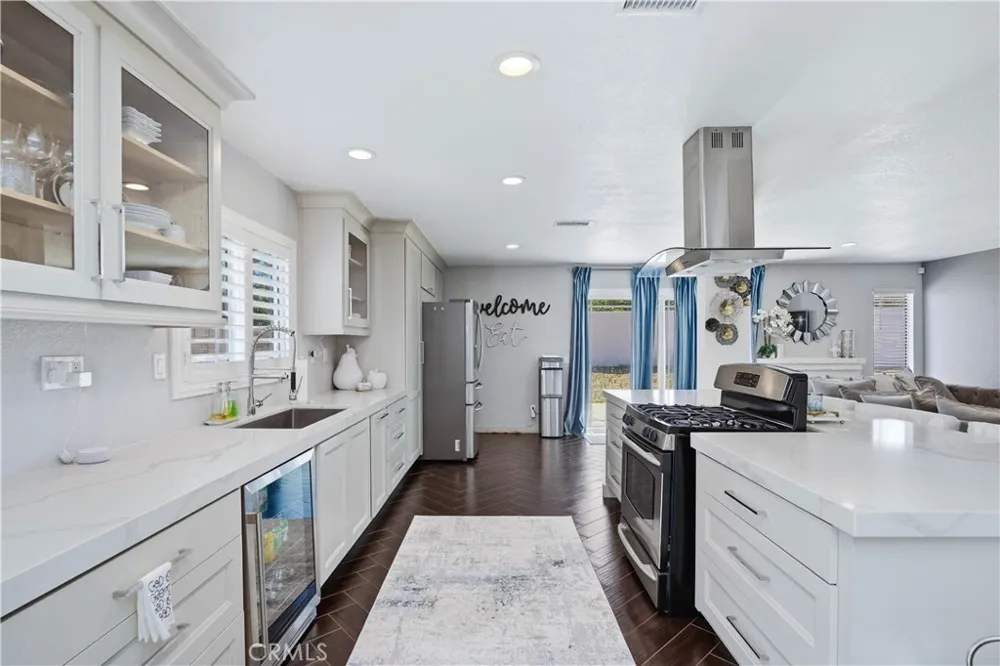 2326 Sycamore Rialto, CA 92377