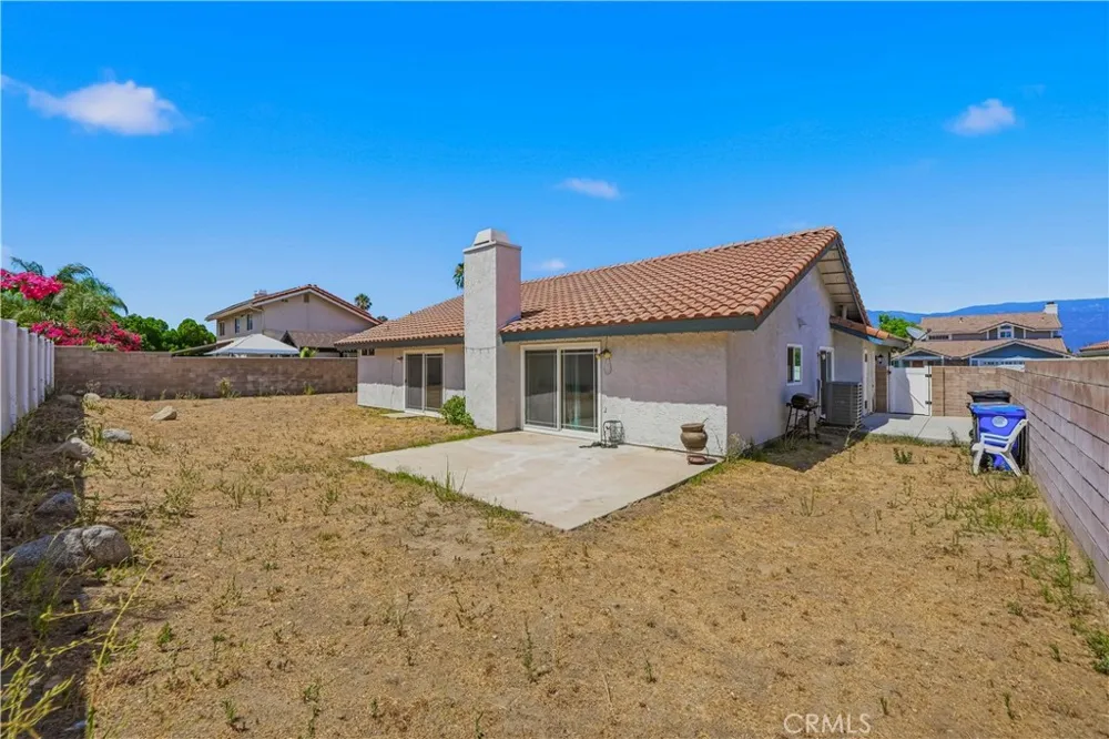 2326 Sycamore Rialto, CA 92377