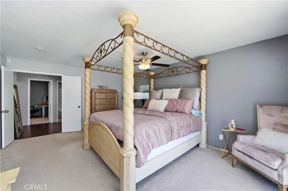 2326 Sycamore Rialto, CA 92377