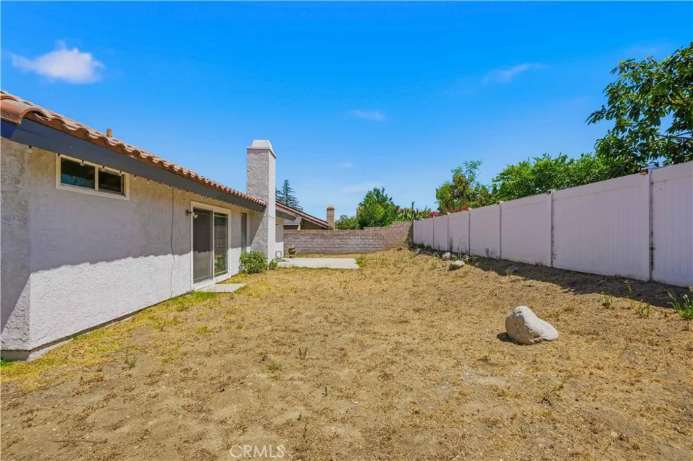 2326 Sycamore Rialto, CA 92377
