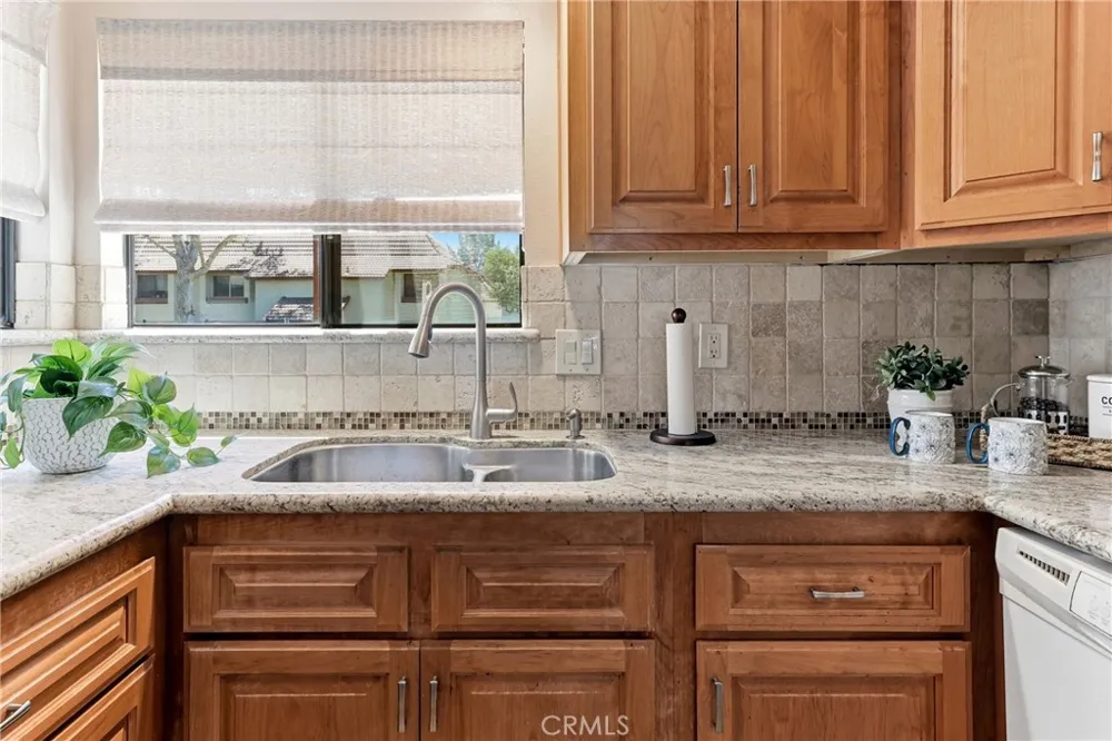 854 Endicott Claremont, CA 91711