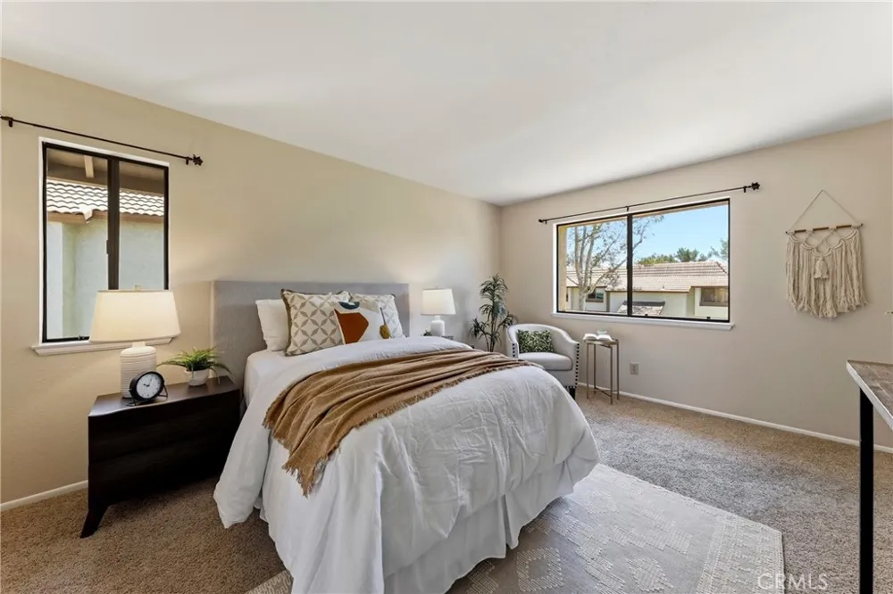 854 Endicott Claremont, CA 91711
