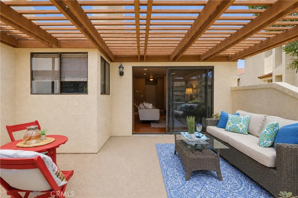 854 Endicott Claremont, CA 91711